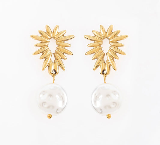 Pearl Sculptural Stud Earrings