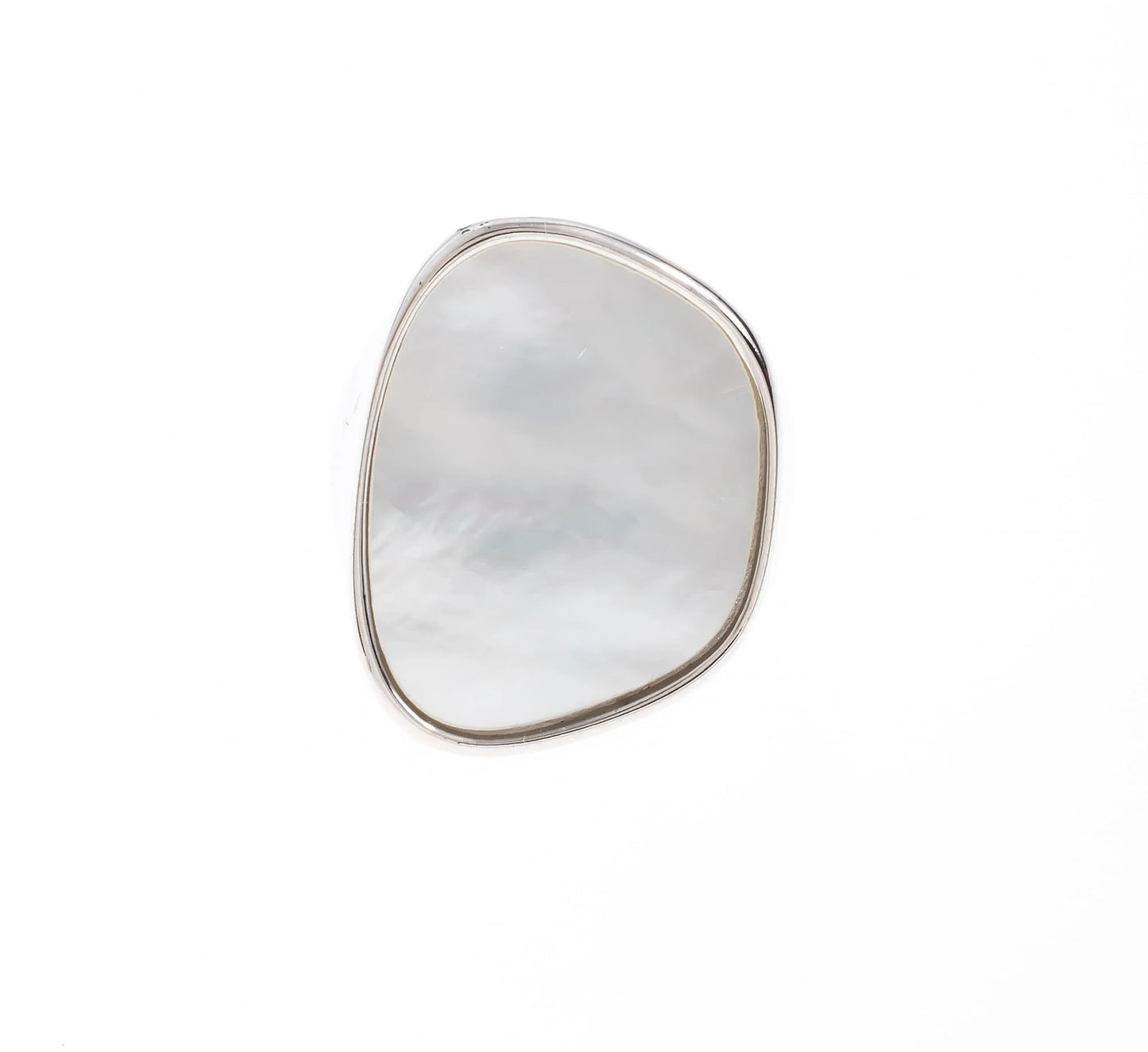 Atum Mother of Pearl Chunky Ring