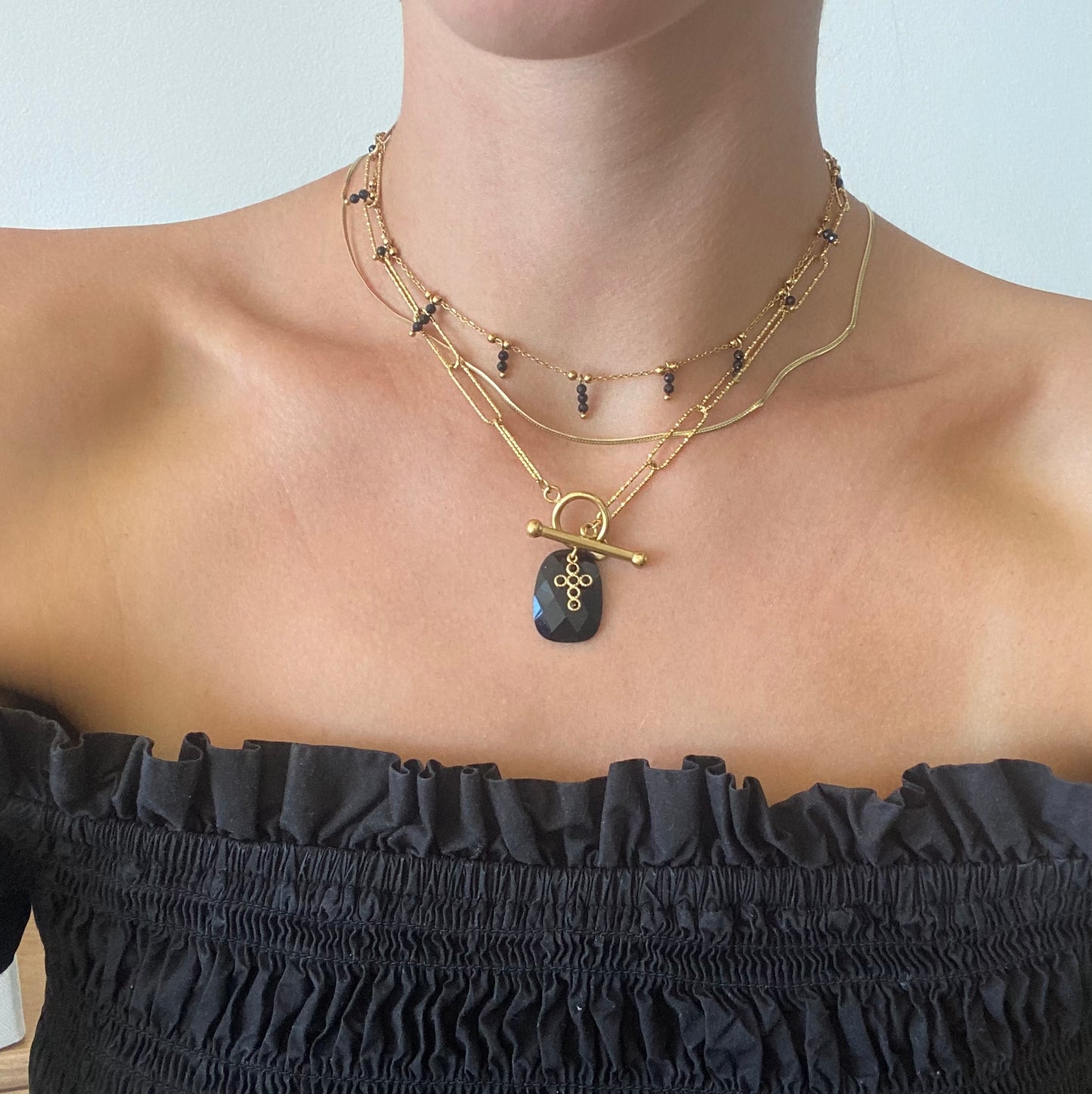 Vaneya Onyx Charm Chain Necklace